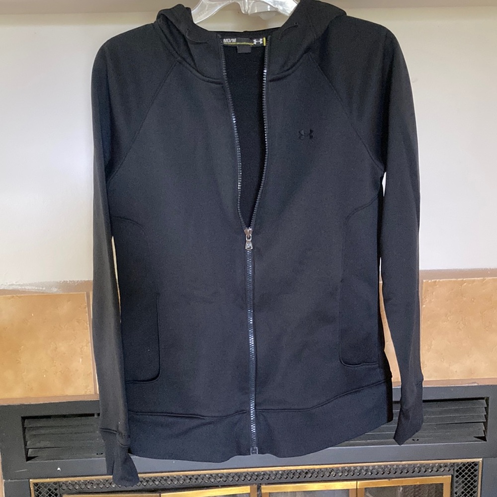 Under Armour Women’s Semi-Fitted Zip-up Hoodie (size M)
